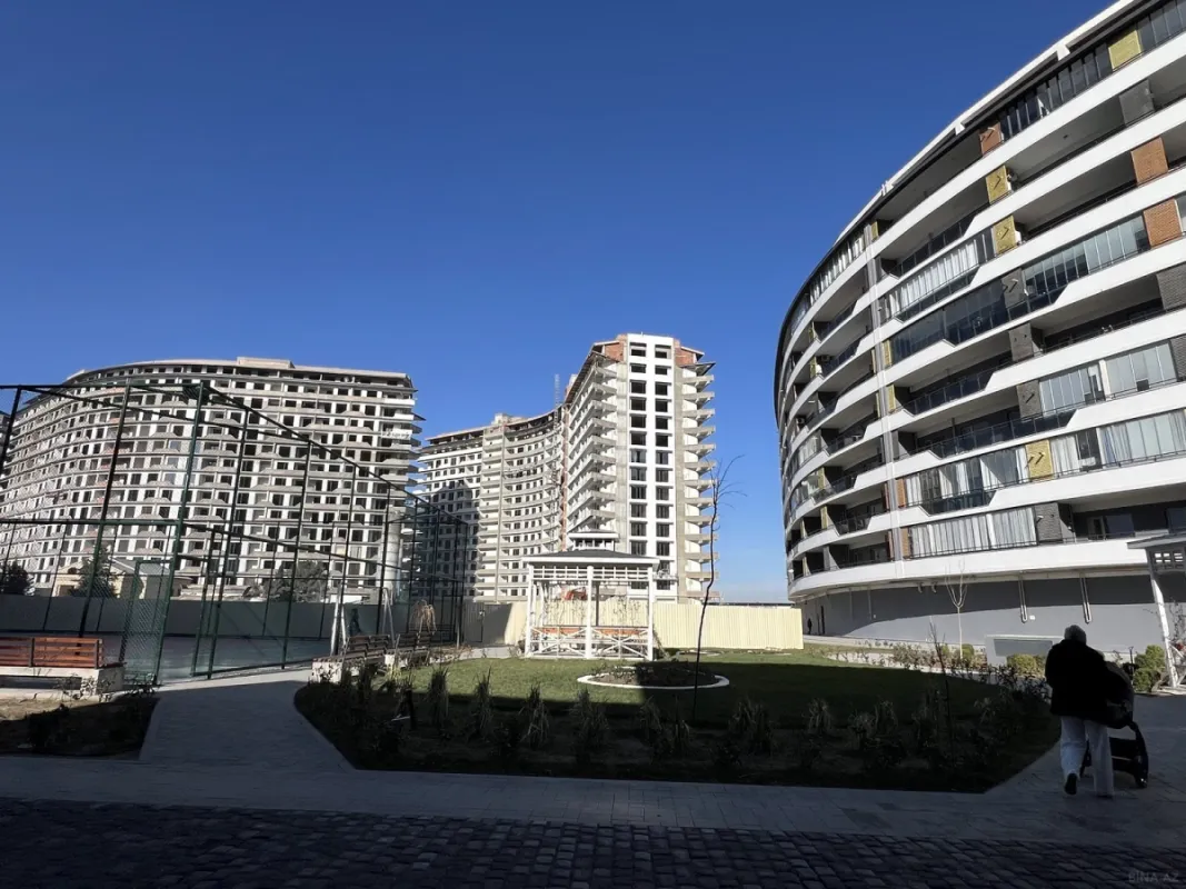 Satılır 3 otaqlı mənzil 114.5 m²