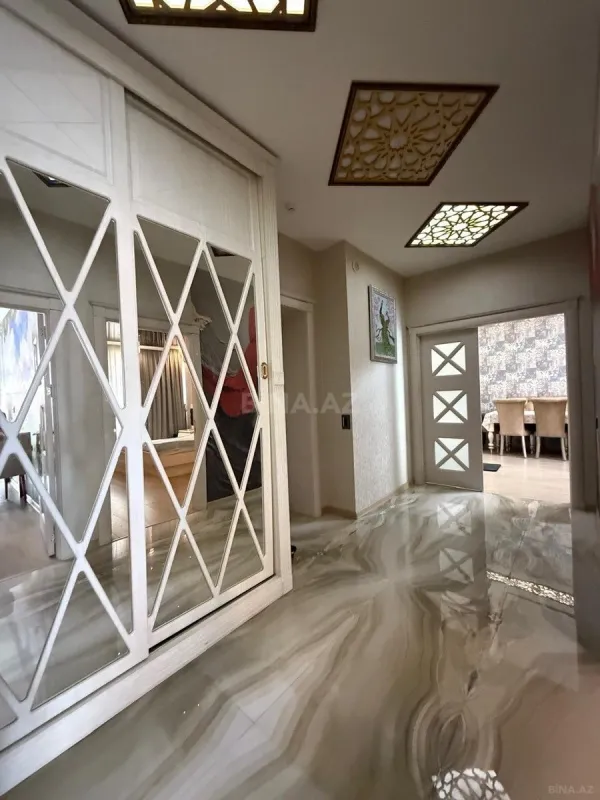 Kirayə verilir 2 otaqlı mənzil 100 m²