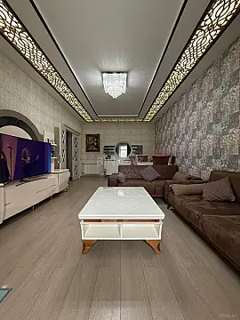 Kirayə verilir 2 otaqlı mənzil 100 m²