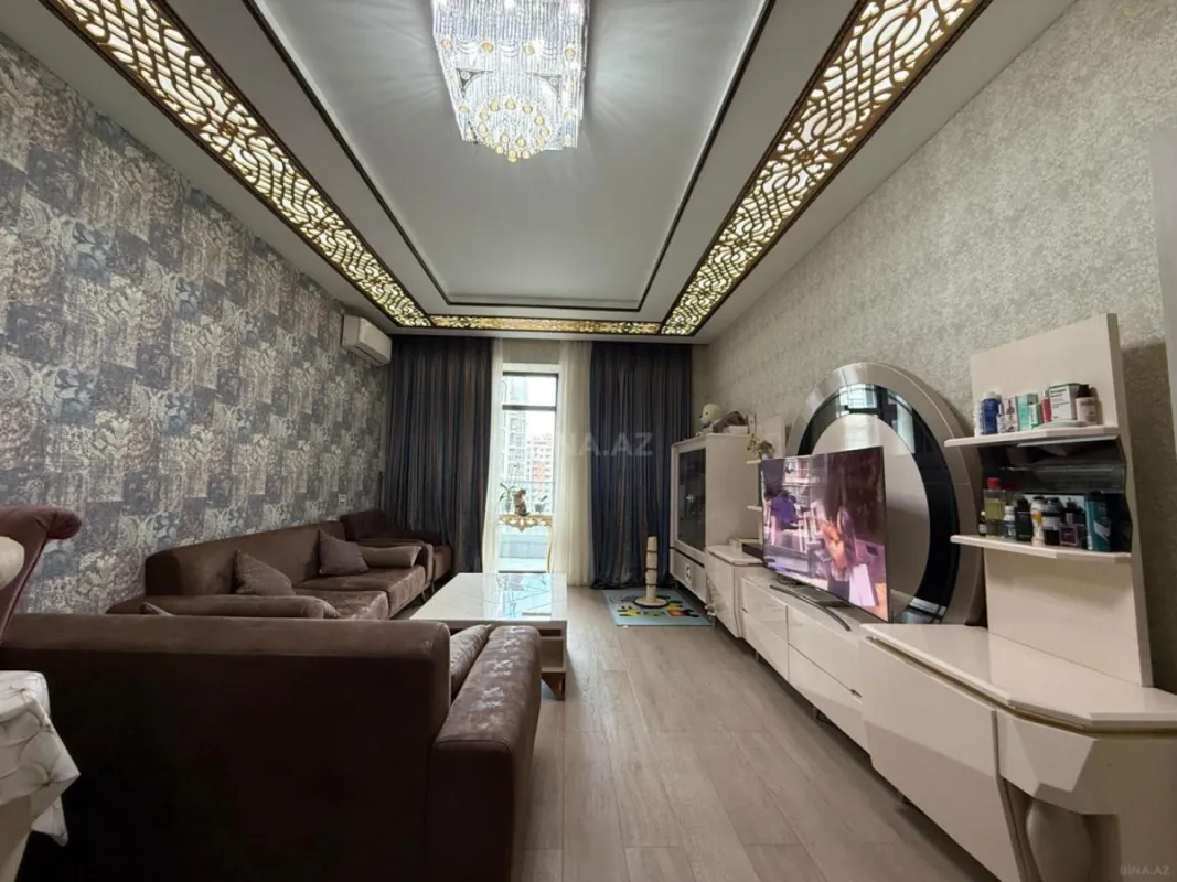 Kirayə verilir 2 otaqlı mənzil 100 m²
