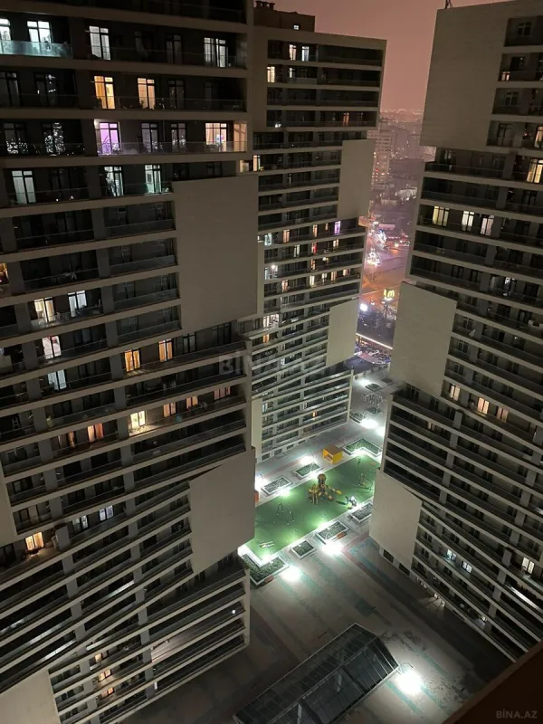 Kirayə verilir 2 otaqlı mənzil 100 m²