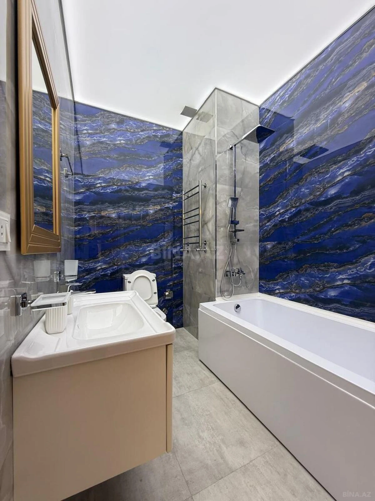 Kirayə verilir 5 otaqlı ofis 200 m²