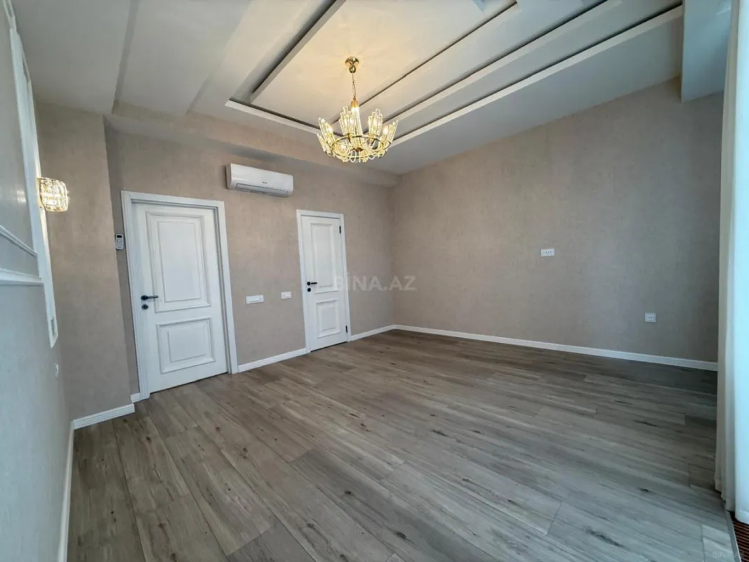 Kirayə verilir 5 otaqlı ofis 200 m²