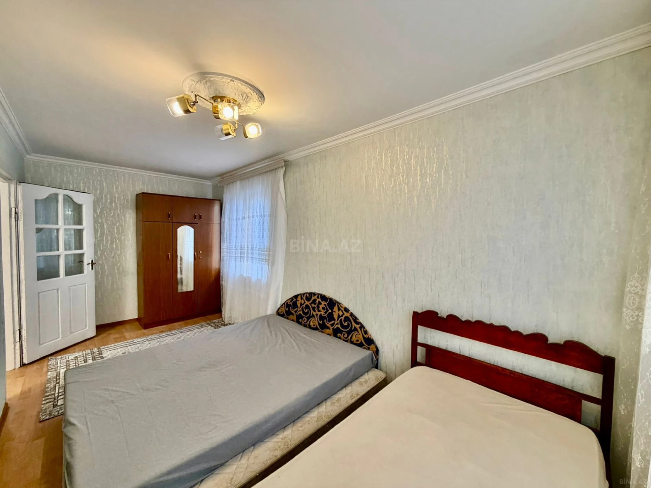 Satılır 2 otaqlı mənzil 55 m²
