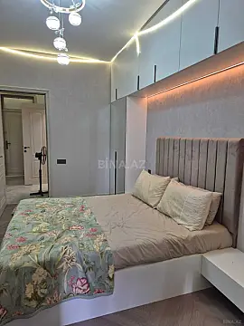 Kirayə verilir 2 otaqlı mənzil 75 m²