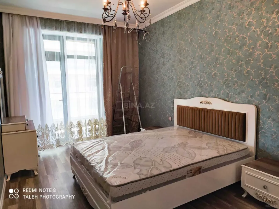 Kirayə verilir 3 otaqlı mənzil 148 m²