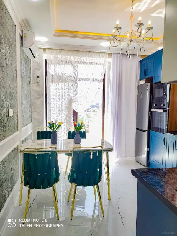 Kirayə verilir 3 otaqlı mənzil 148 m²