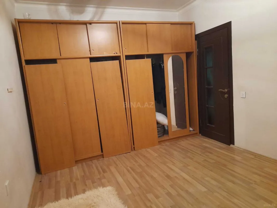 Satılır 3 otaqlı mənzil 100 m²