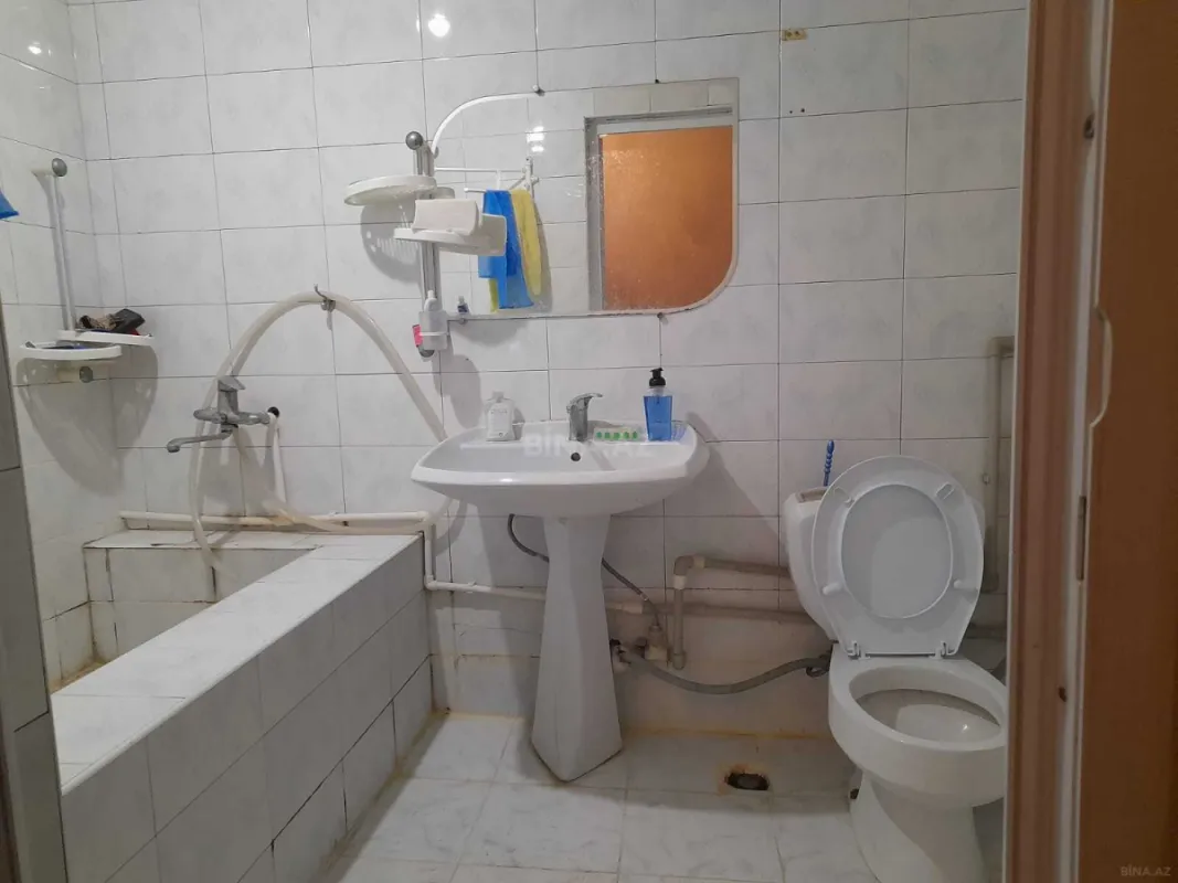 Satılır 3 otaqlı mənzil 100 m²