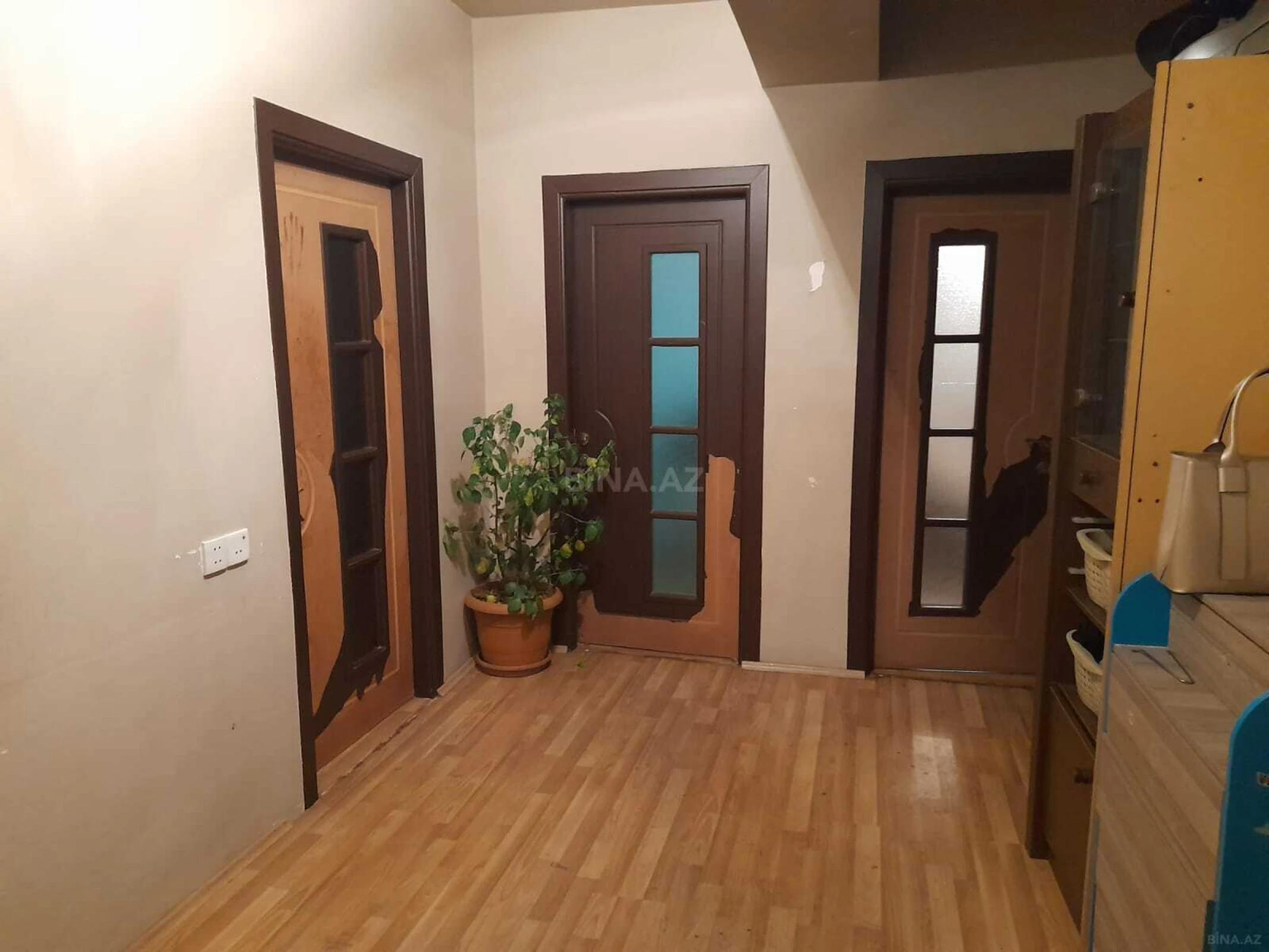 Satılır 3 otaqlı mənzil 100 m²