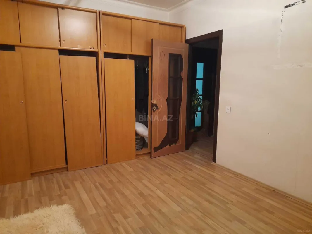 Satılır 3 otaqlı mənzil 100 m²