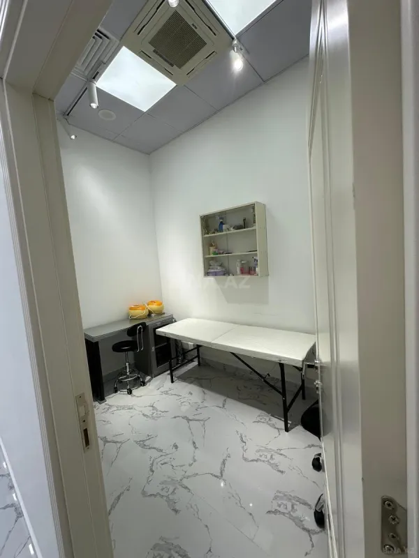 Satılır obyekt 60.2 m²