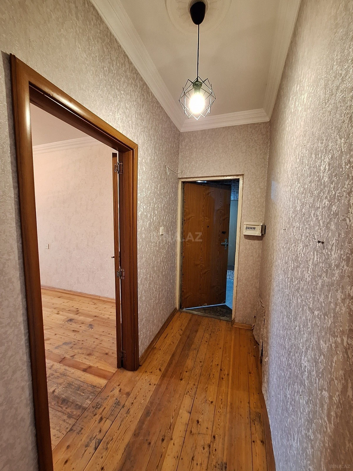 Satılır 2 otaqlı mənzil 45 m²