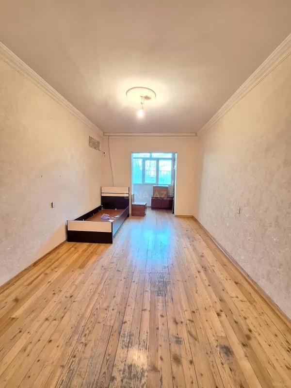 Satılır 2 otaqlı mənzil 45 m²