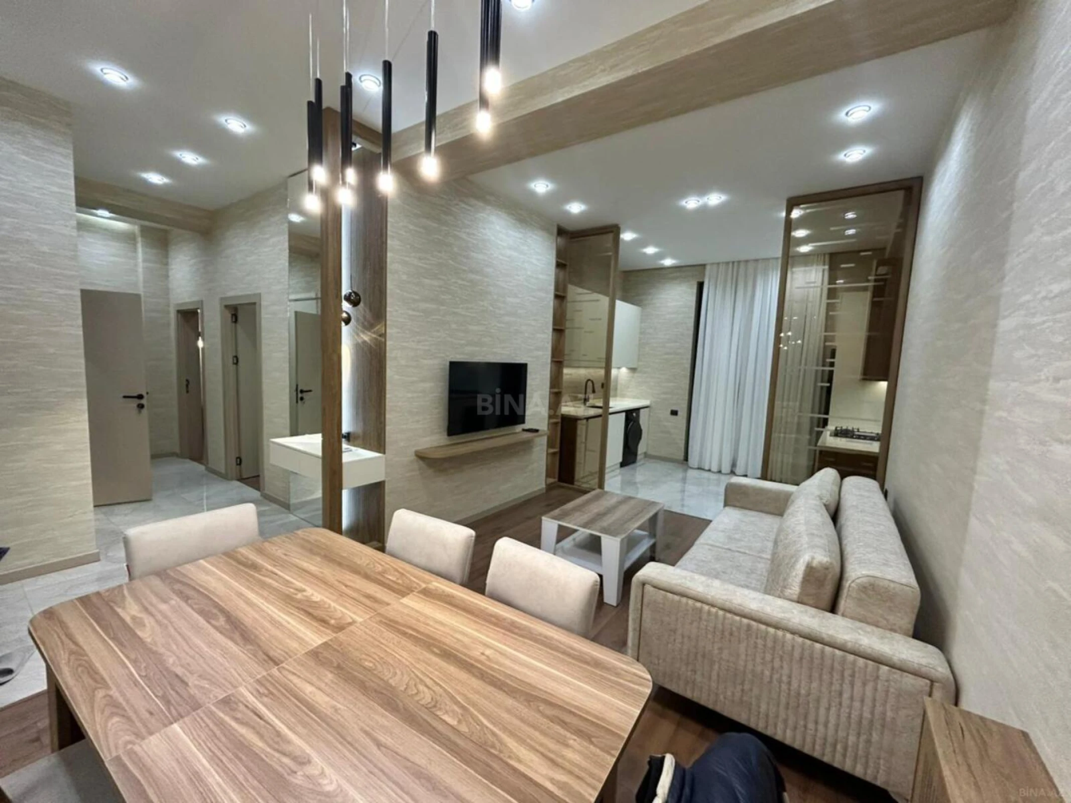 Kirayə verilir 3 otaqlı mənzil 95 m²