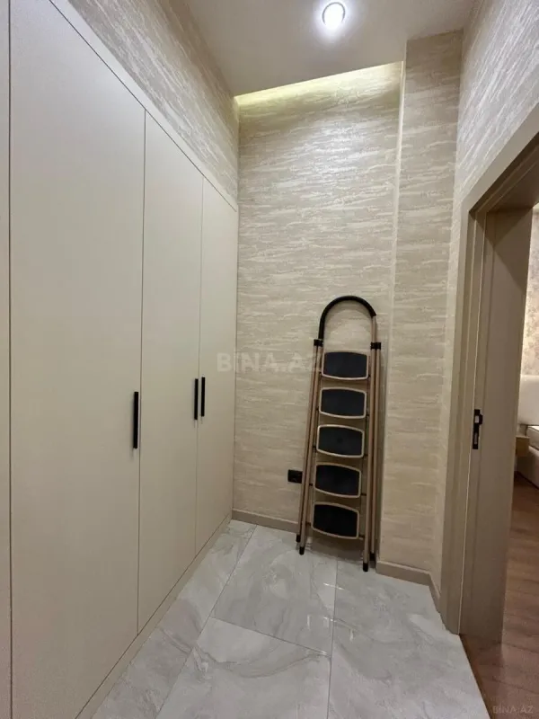 Kirayə verilir 3 otaqlı mənzil 95 m²