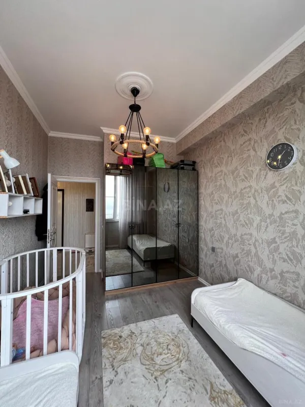 Satılır 3 otaqlı mənzil 70 m²
