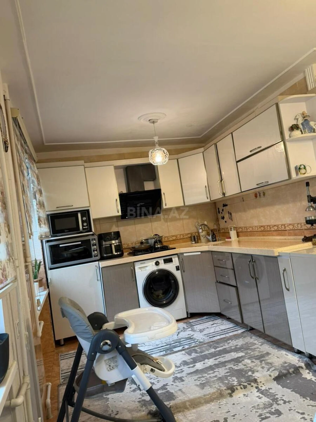 Satılır 4 otaqlı mənzil 70 m²