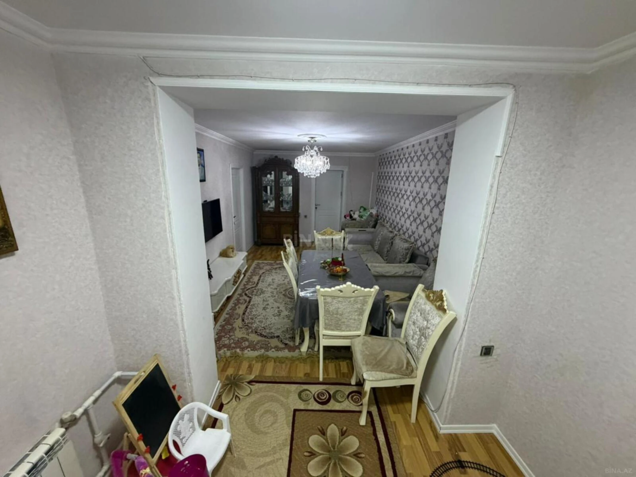 Satılır 4 otaqlı mənzil 70 m²