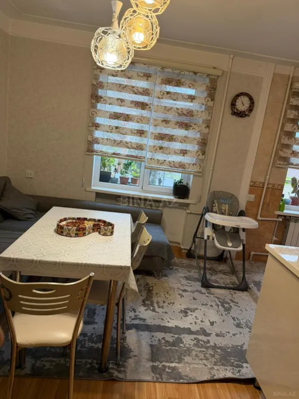 Satılır 4 otaqlı mənzil 70 m²