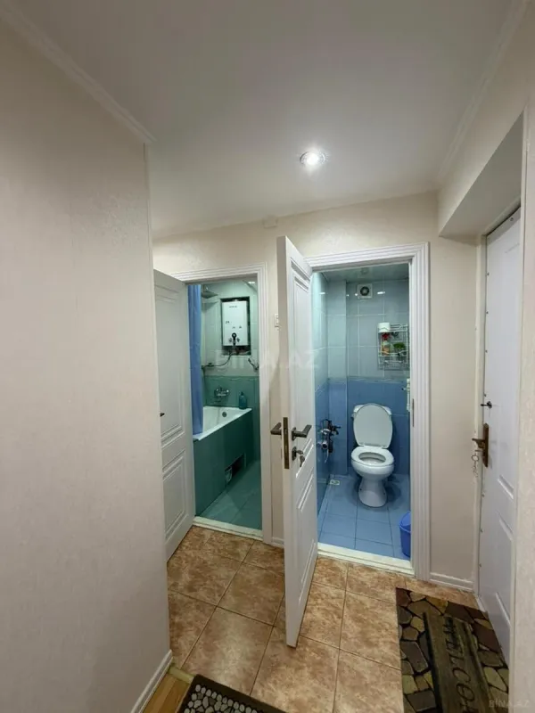 Satılır 4 otaqlı mənzil 70 m²