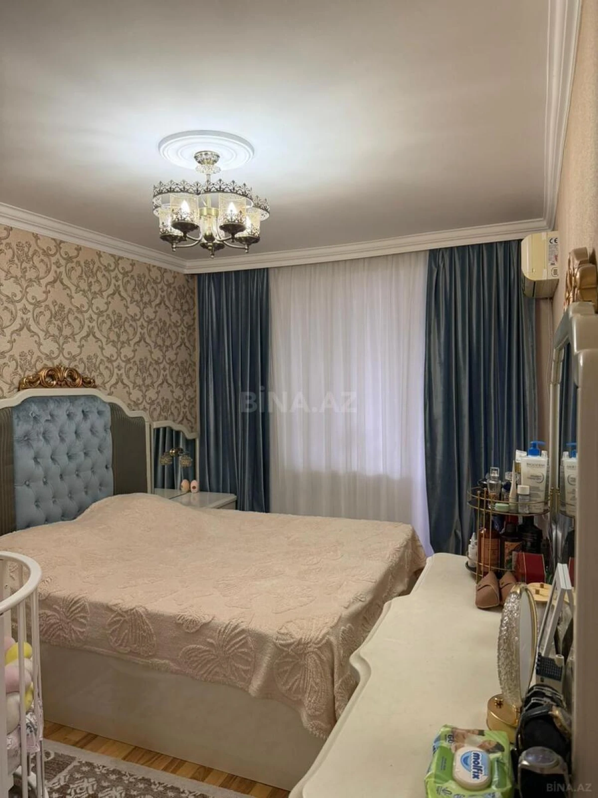 Satılır 4 otaqlı mənzil 70 m²