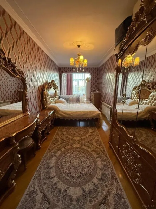 Satılır 2 otaqlı mənzil 95 m²