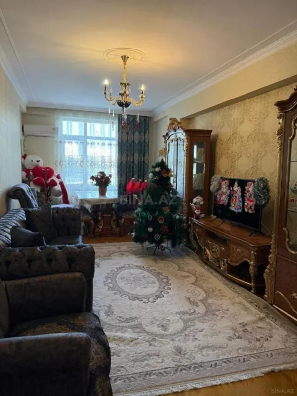 Satılır 2 otaqlı mənzil 95 m²