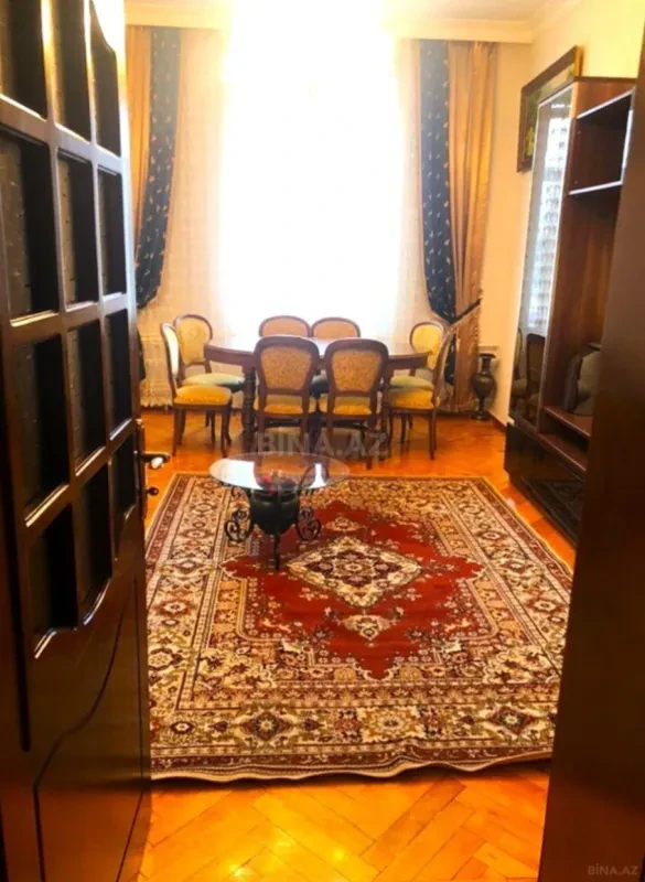 Satılır 3 otaqlı mənzil 90 m²