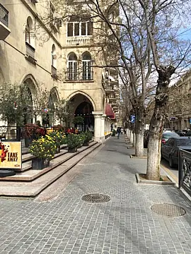 Satılır obyekt 219 m² — Bakı, Sahil qəs. 219.00 m²