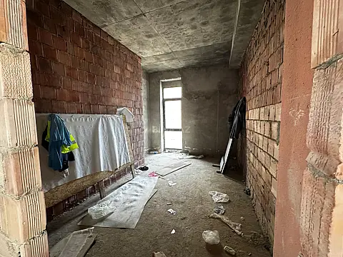 Satılır 8 otaqlı həyət evi 600 m²