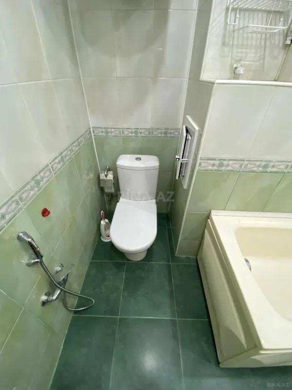 Kirayə verilir 2 otaqlı mənzil 85 m²