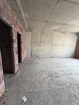 Satılır 4 otaqlı mənzil 219.6 m²