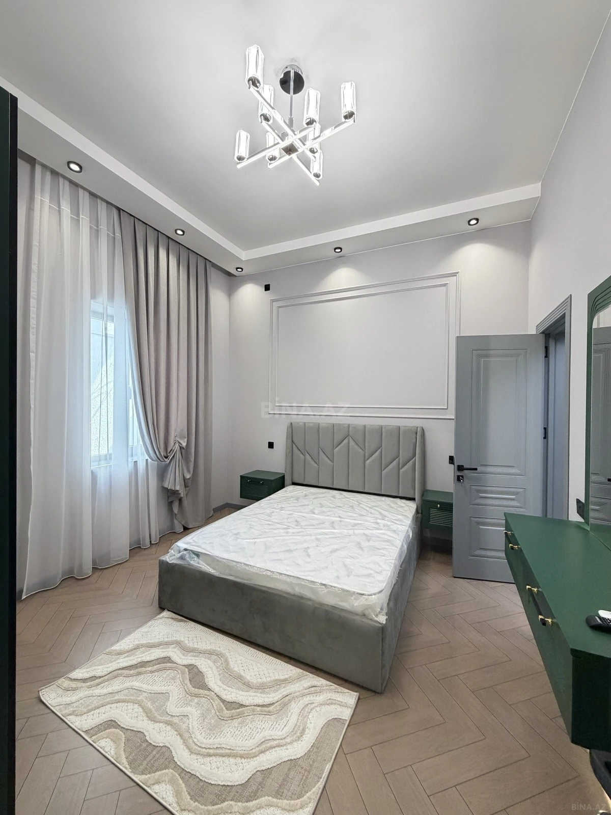 Satılır 4 otaqlı həyət evi 140 m²