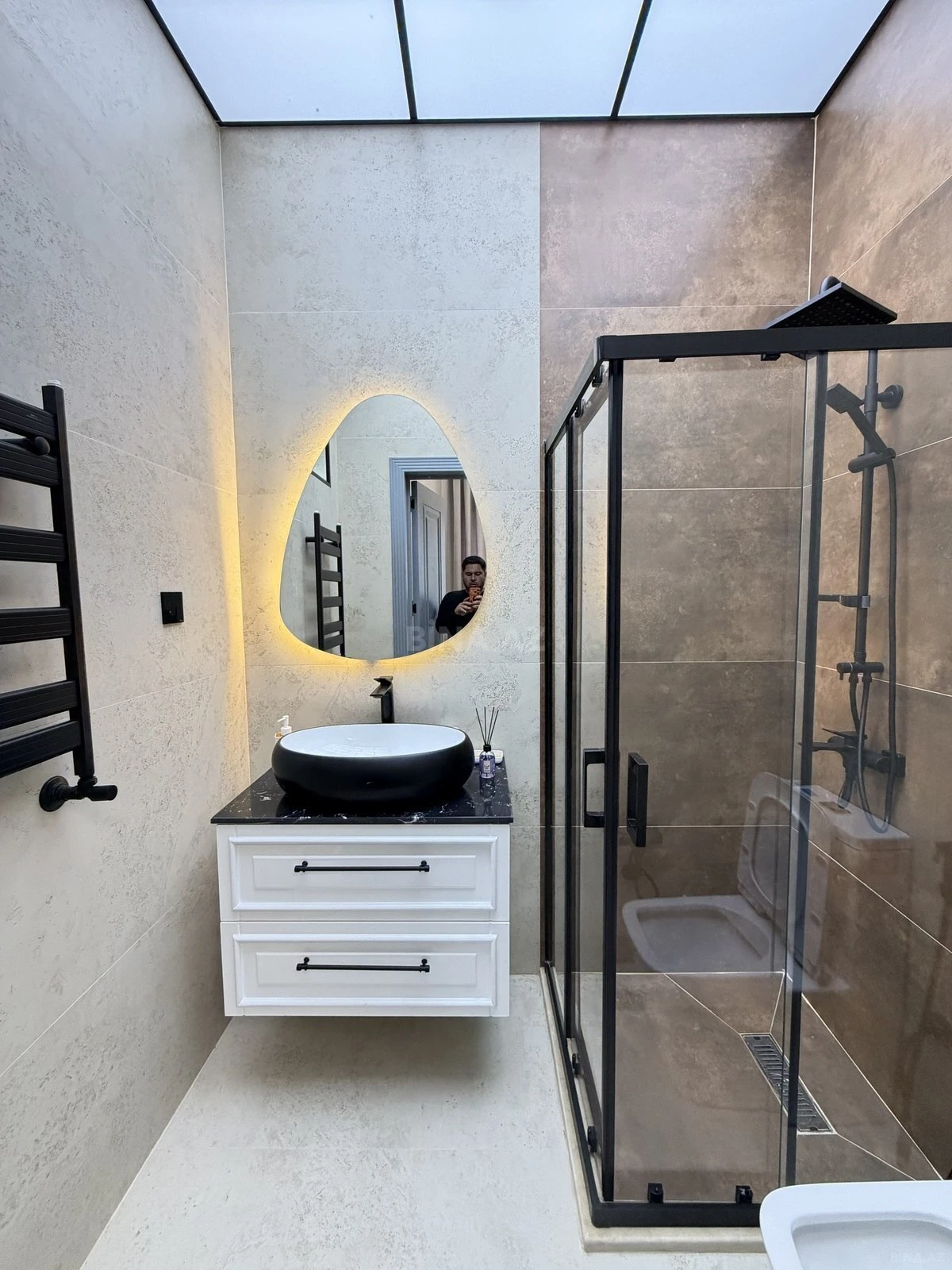 Satılır 4 otaqlı həyət evi 140 m²