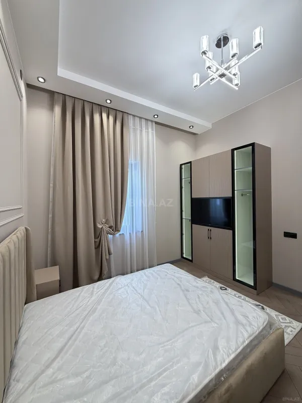 Satılır 4 otaqlı həyət evi 140 m²