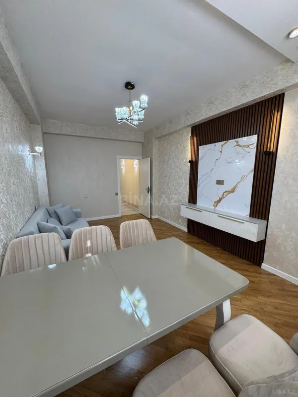 Satılır 2 otaqlı mənzil 80 m²