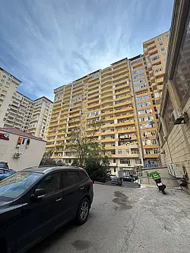 Satılır 2 otaqlı mənzil 80 m² — Bakı, Həzi Aslanov qəs. 2 otaq 80.00 m²