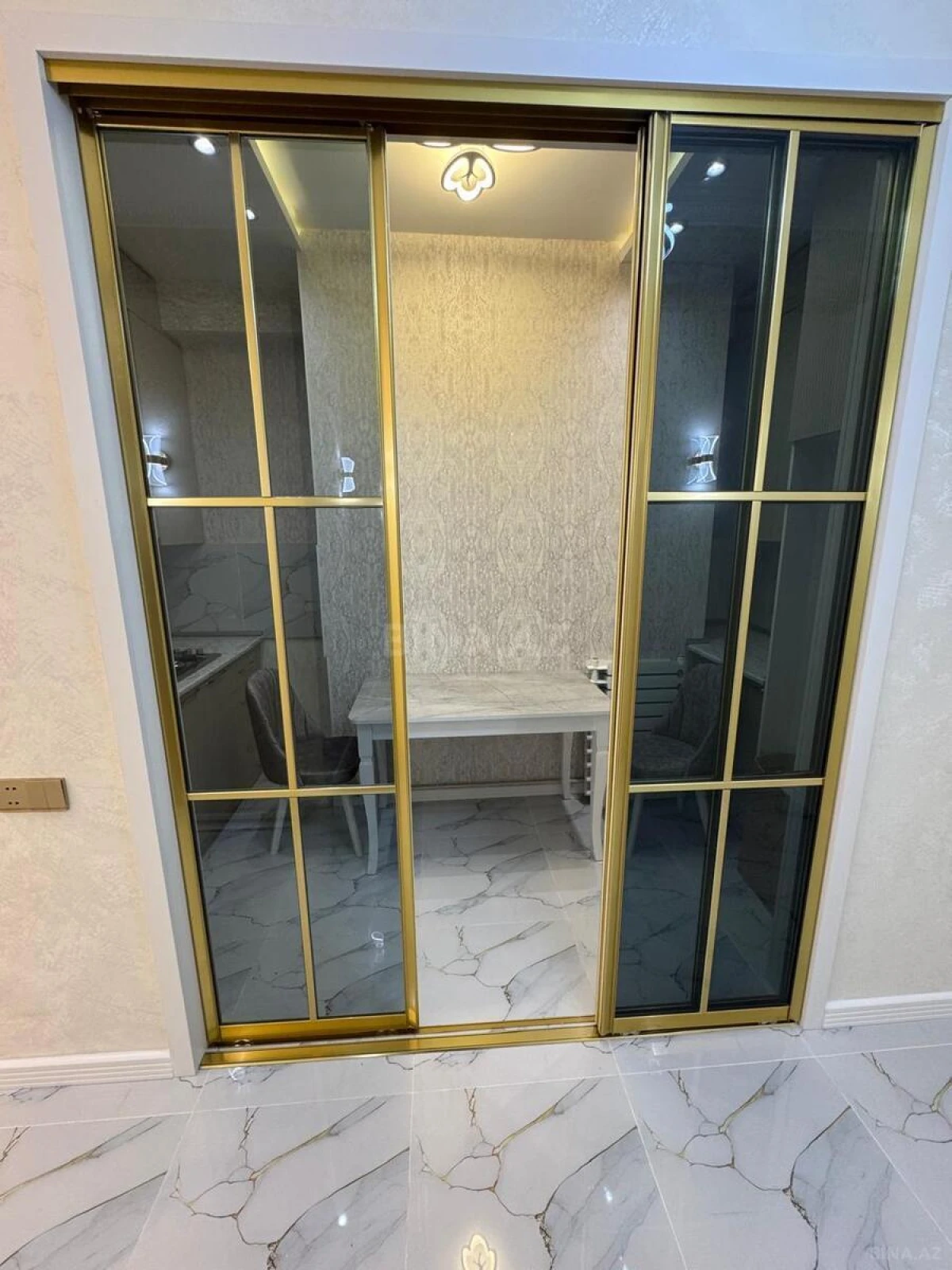 Satılır 2 otaqlı mənzil 80 m²