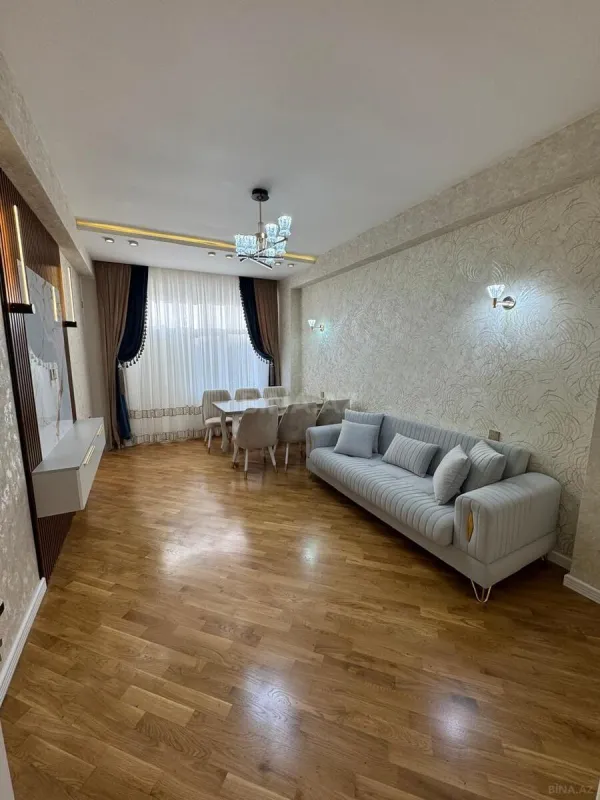 Satılır 2 otaqlı mənzil 80 m²