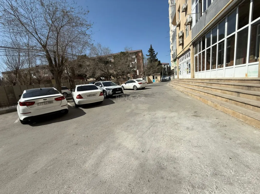 Satılır obyekt 110 m²