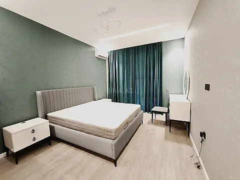 Kirayə verilir 2 otaqlı mənzil 110 m²