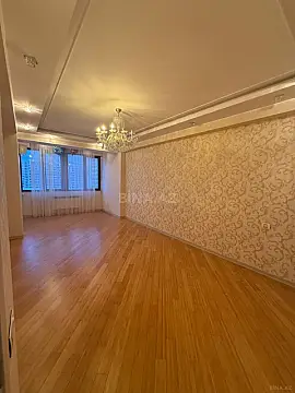 Kirayə verilir 2 otaqlı mənzil 95 m²