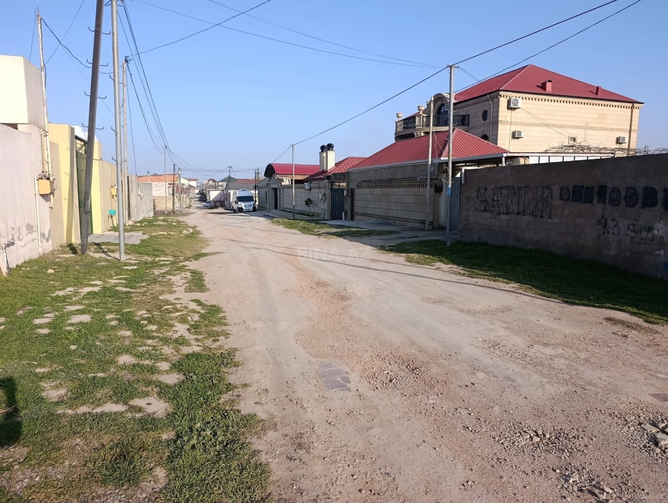 Satılır 5 otaqlı həyət evi 160 m²