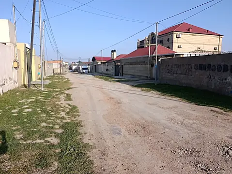 Satılır 5 otaqlı həyət evi 160 m²