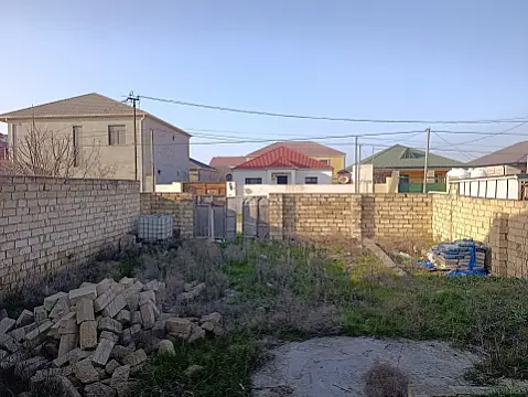 Satılır 5 otaqlı həyət evi 160 m²