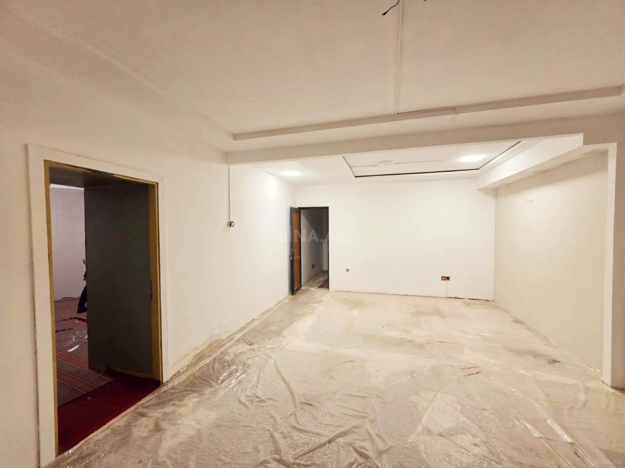 Satılır obyekt 75 m²