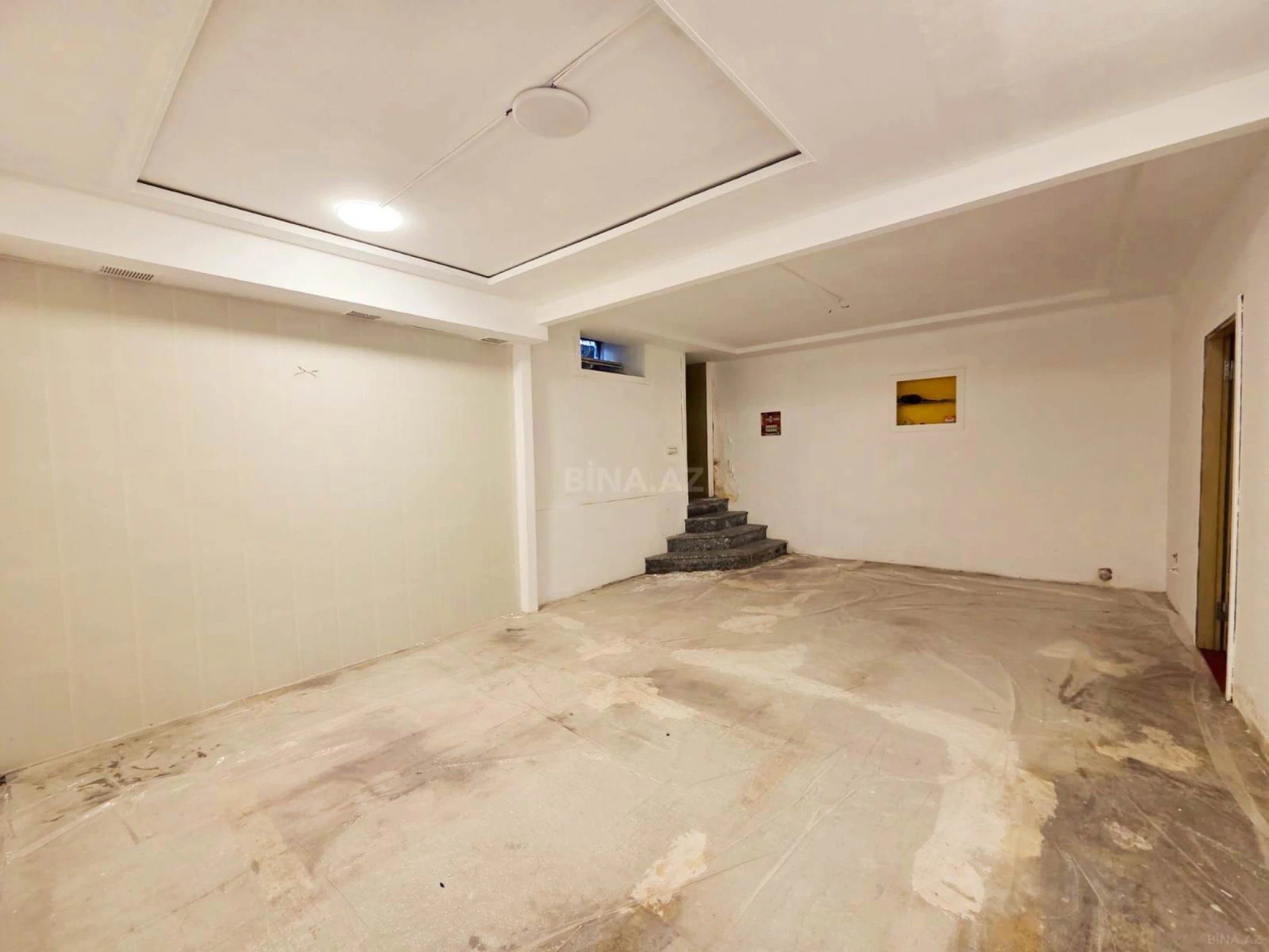 Satılır obyekt 75 m²