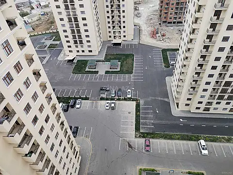 Satılır 3 otaqlı mənzil 115 m²