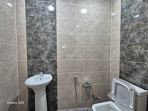Satılır 3 otaqlı mənzil 115 m²